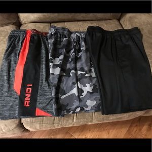 Lot of 3 boys shorts